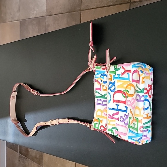 Dooney & Bourke Retro Rainbow Grafica Adjustable Strap Crossbody Bag NWOT - Picture 16 of 16